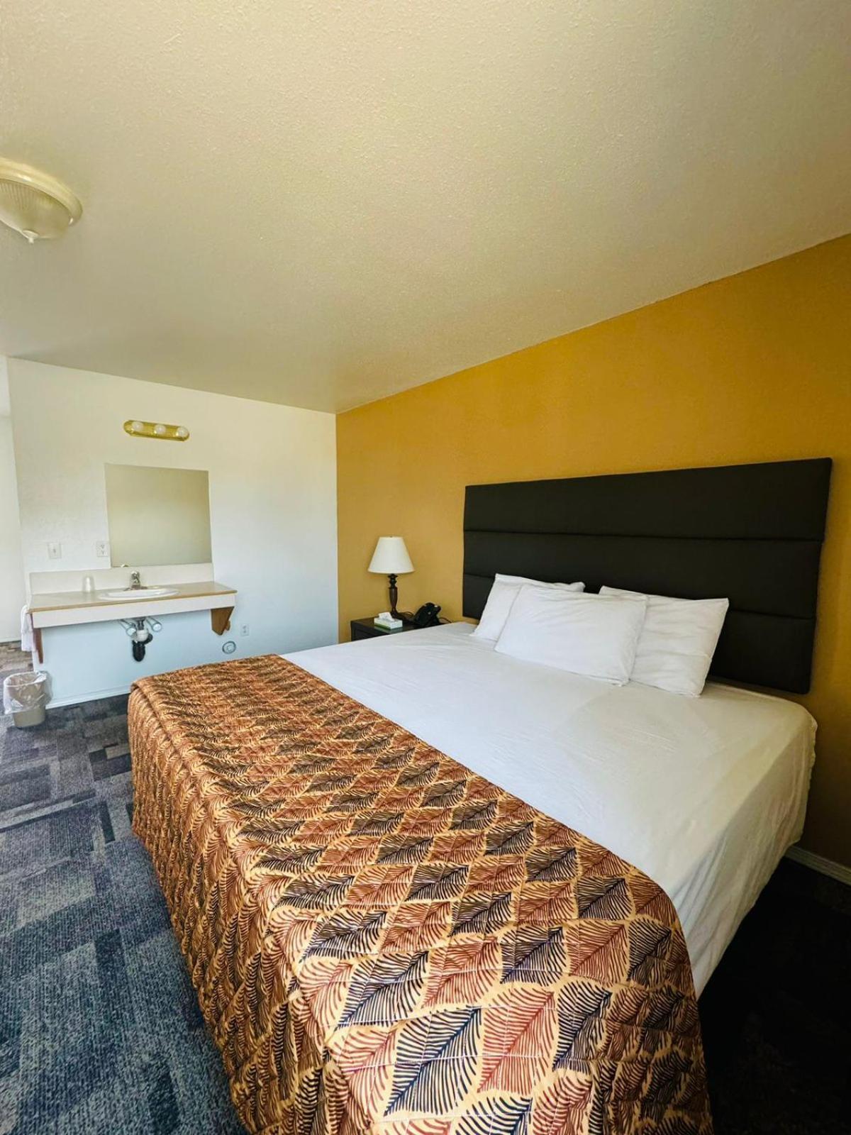 Americas Best Value Inn Salmon Bagian luar foto